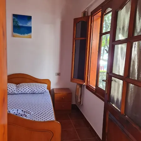 Villaggio Shehu Vlorë