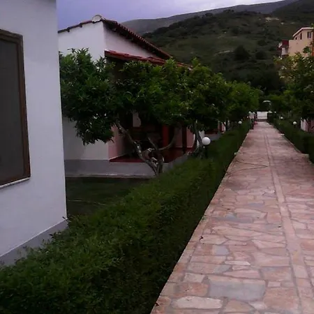 Villaggio Shehu Διαμέρισμα *