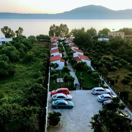 Villaggio Shehu Διαμέρισμα