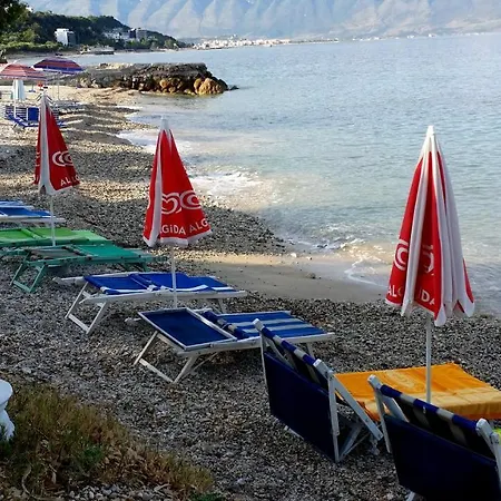 Villaggio Shehu Διαμέρισμα *